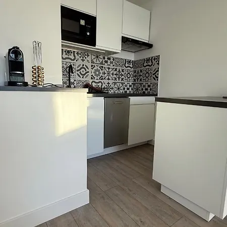 Vue Carnon Dernier Etage Proche Parc Expo Lejlighed